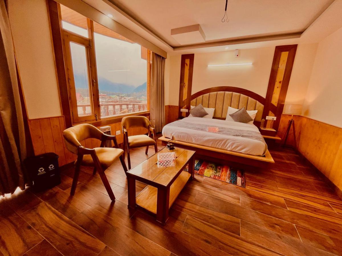 Le Green Resort, Mall Road Manali Exteriör bild