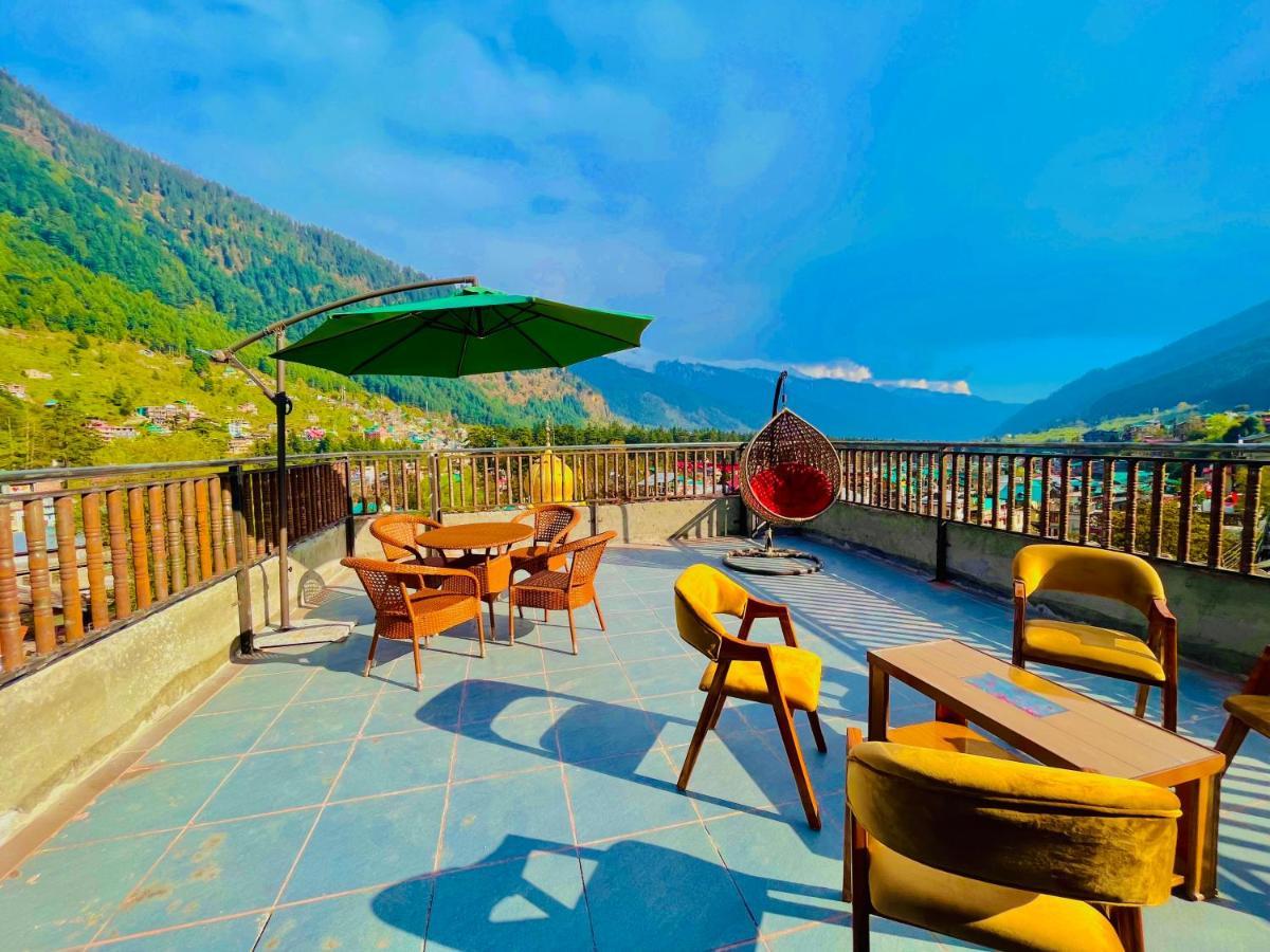 Le Green Resort, Mall Road Manali Exteriör bild