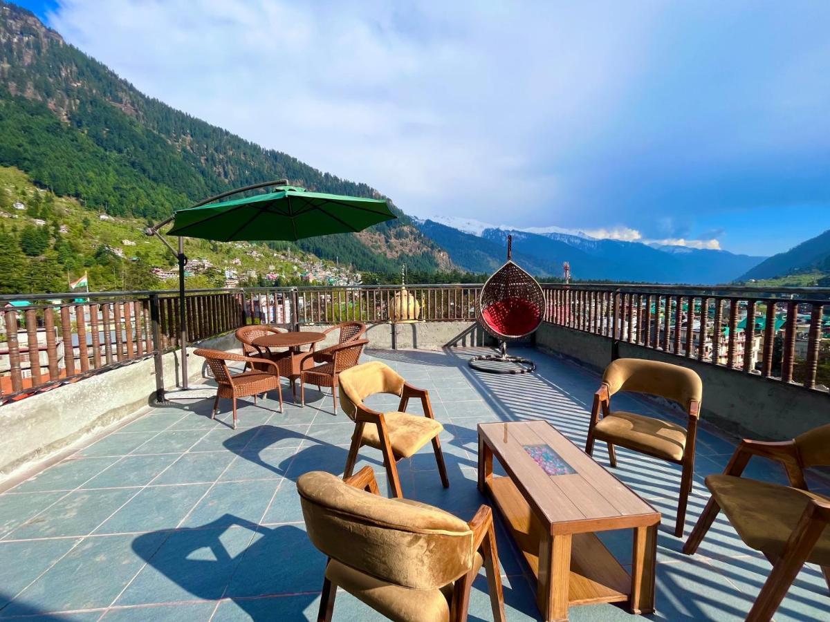 Le Green Resort, Mall Road Manali Exteriör bild